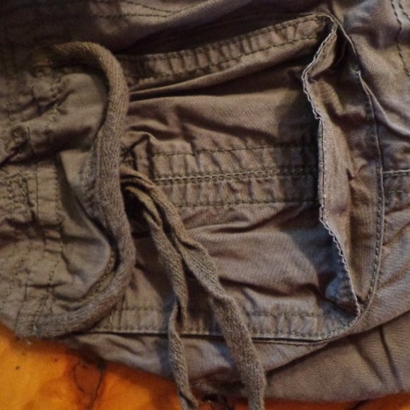 Calvin Klein Performance Quick Dry Capris XS - Picture 7 of 14